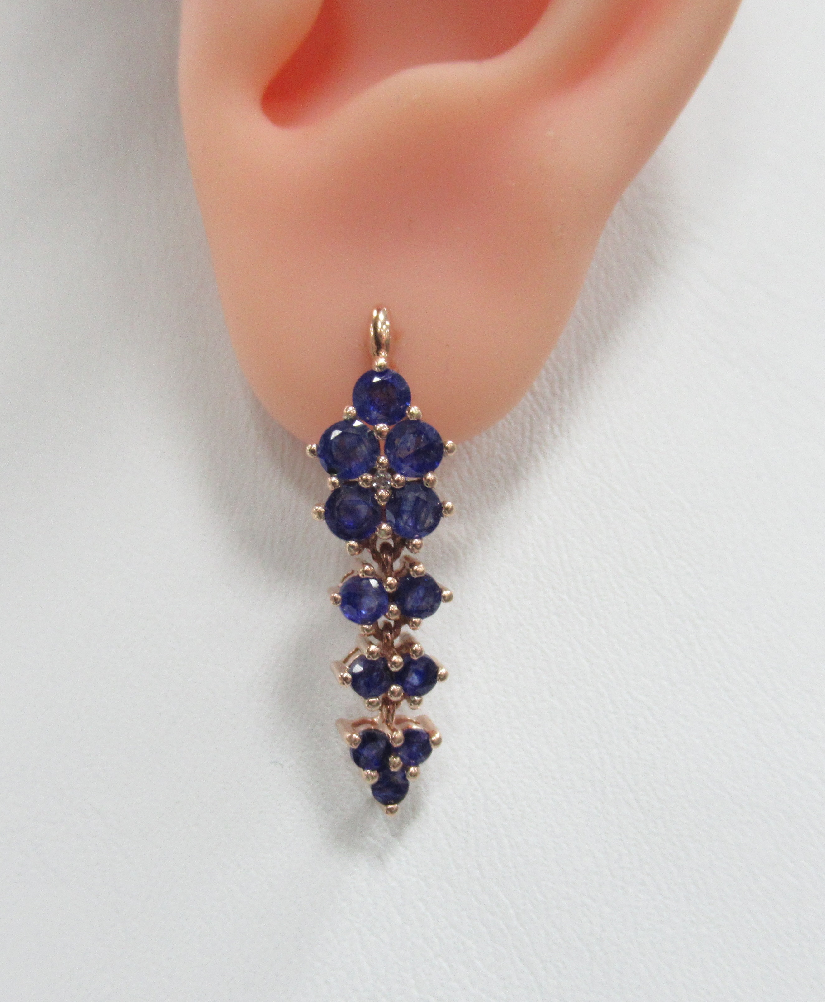 Серебряные серьги с сапфирами